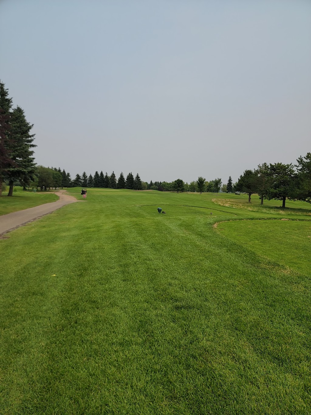 Raven Crest Golf & Country Club | 251 153 Ave NE, Edmonton, AB T5Y 6K8, Canada | Phone: (780) 408-8687