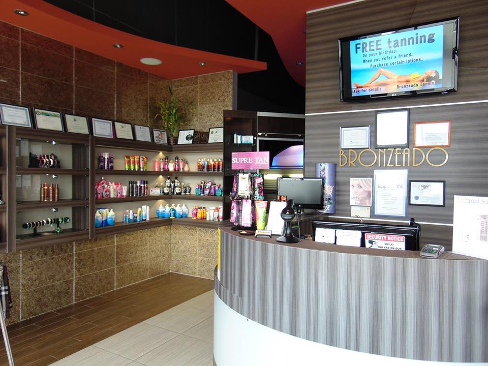 Bronzeado Tanning Salon | 450 Holland St W, Bradford, ON L3Z 2A4, Canada | Phone: (905) 551-2409