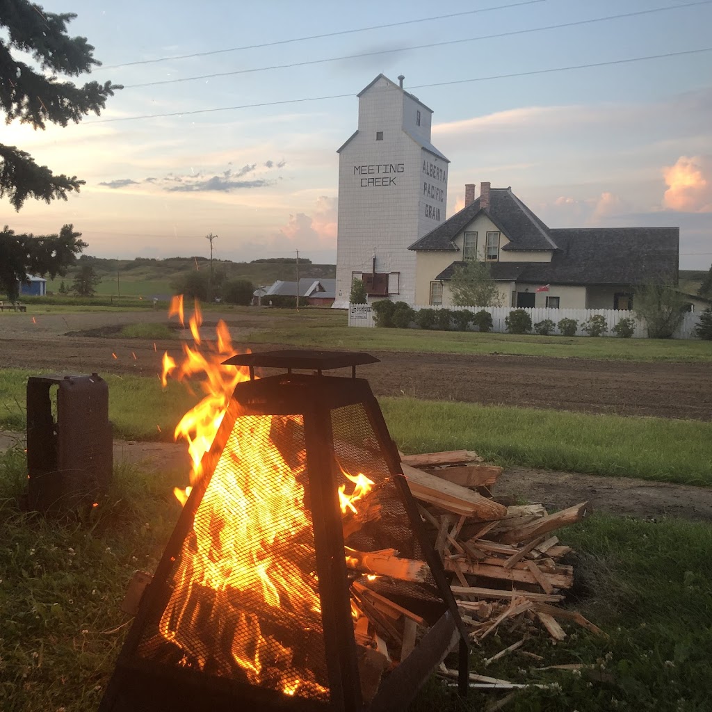 Meeting Creek Mineral Water | 4910 50 St, Meeting Creek, AB T0B 2Z0, Canada | Phone: (587) 581-8072