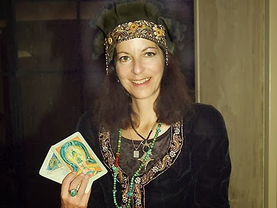 Tarot Toronto | 1792 Dundas St E, Toronto, ON M4L 1M3, Canada | Phone: (416) 461-1999