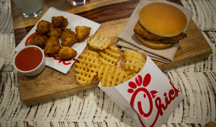 Chick-fil-A | 1753 Walden Ave, Cheektowaga, NY 14225, USA | Phone: (716) 894-2042