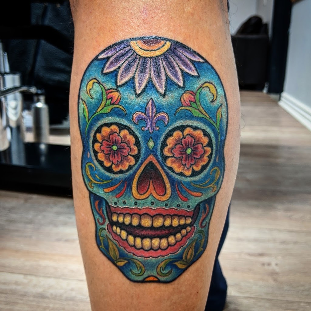 "La Santa Tattoo" | 50-A Av. Sainte-Anne, Pointe-Claire, QC H9S 4P8, Canada | Phone: (514) 500-3932