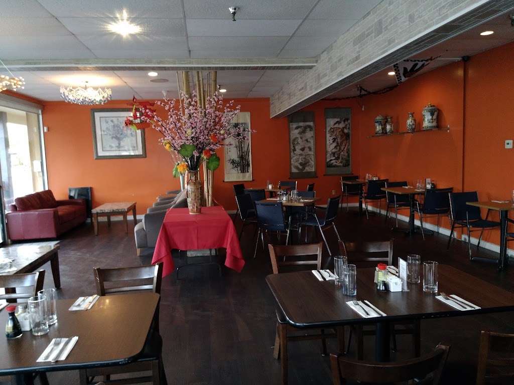 Dragon House Restaurant | 4801 Joyce Ave Suite 126, Powell River, BC V8A 3B7, Canada | Phone: (604) 485-4612