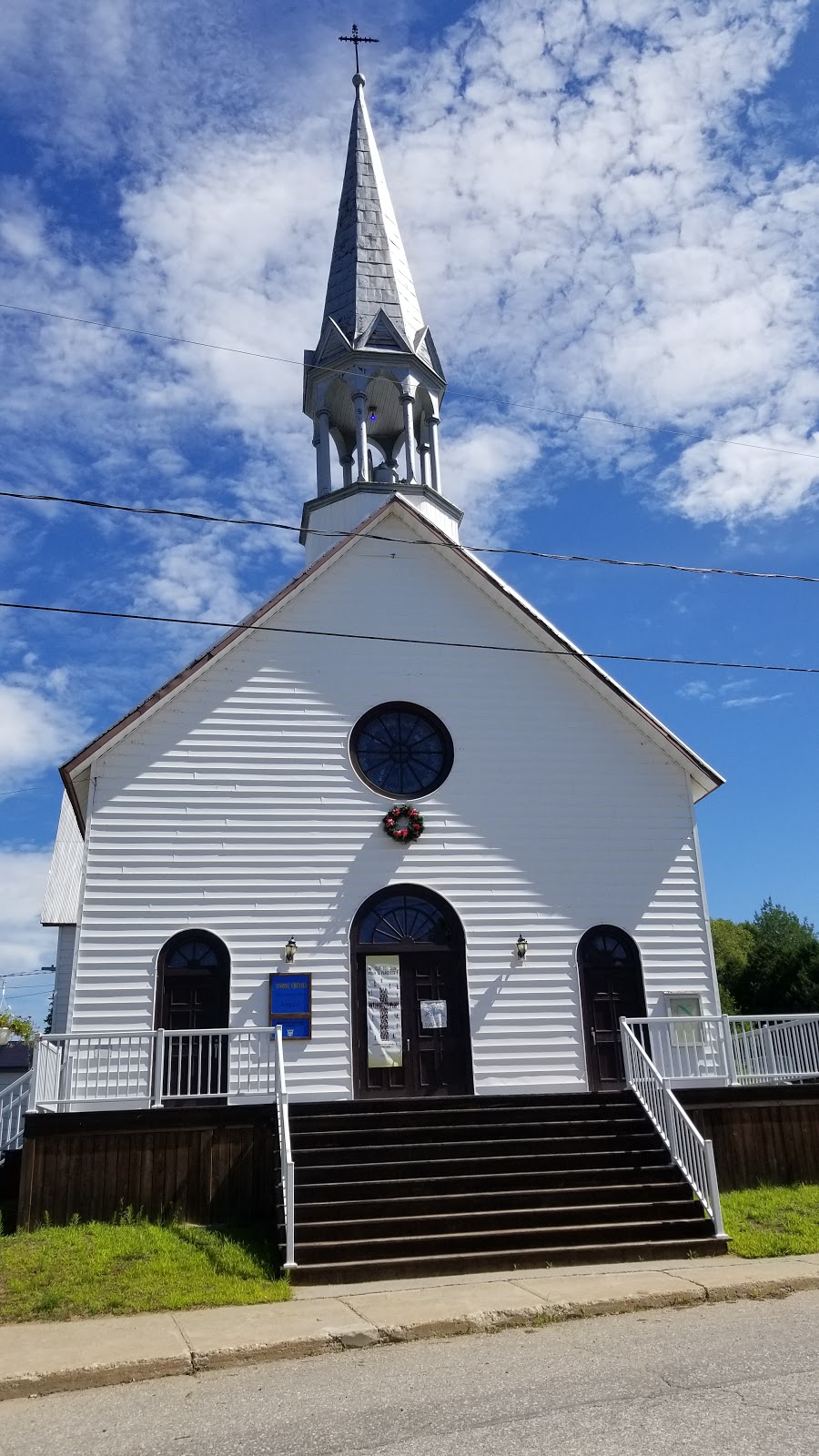 Église Notre-Dame-de-Pontmain | 7 Rue de lÉglise, Notre-Dame-de-Pontmain, QC J0W 1S0, Canada | Phone: (819) 767-2211