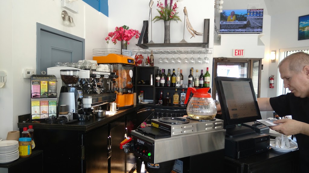 The Quarry Cafe | 2560 Gerrard St E, Scarborough, ON M1N 1W8, Canada | Phone: (416) 690-2098