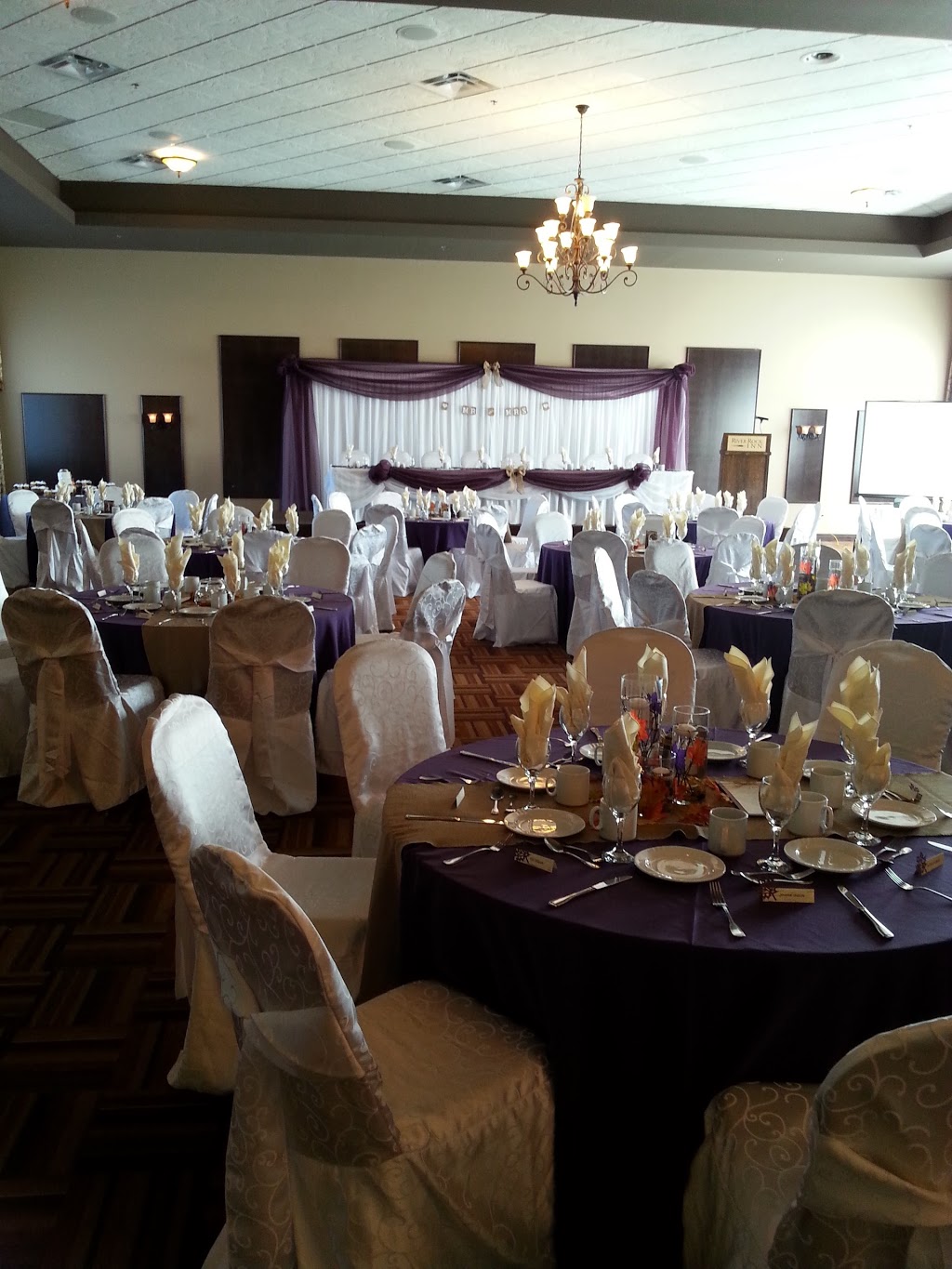 RiverRock Inn & Conference Centre | 2808 Chamberland St, Rockland, ON K4K 0B2, Canada | Phone: (613) 446-6710