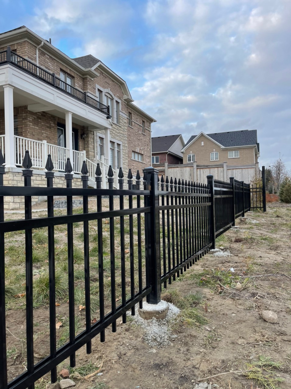 QC RAILINGS | 44 Sorlyn Ave, North York, ON M6L 1H8, Canada | Phone: (647) 551-0847