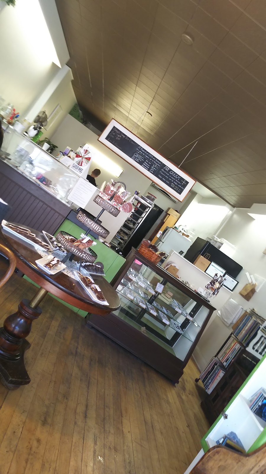 COCO Crafted Organic Chocolates & Ice Cream | 365 Jane St, Toronto, ON M6S 3Z3, Canada | Phone: (647) 351-4005