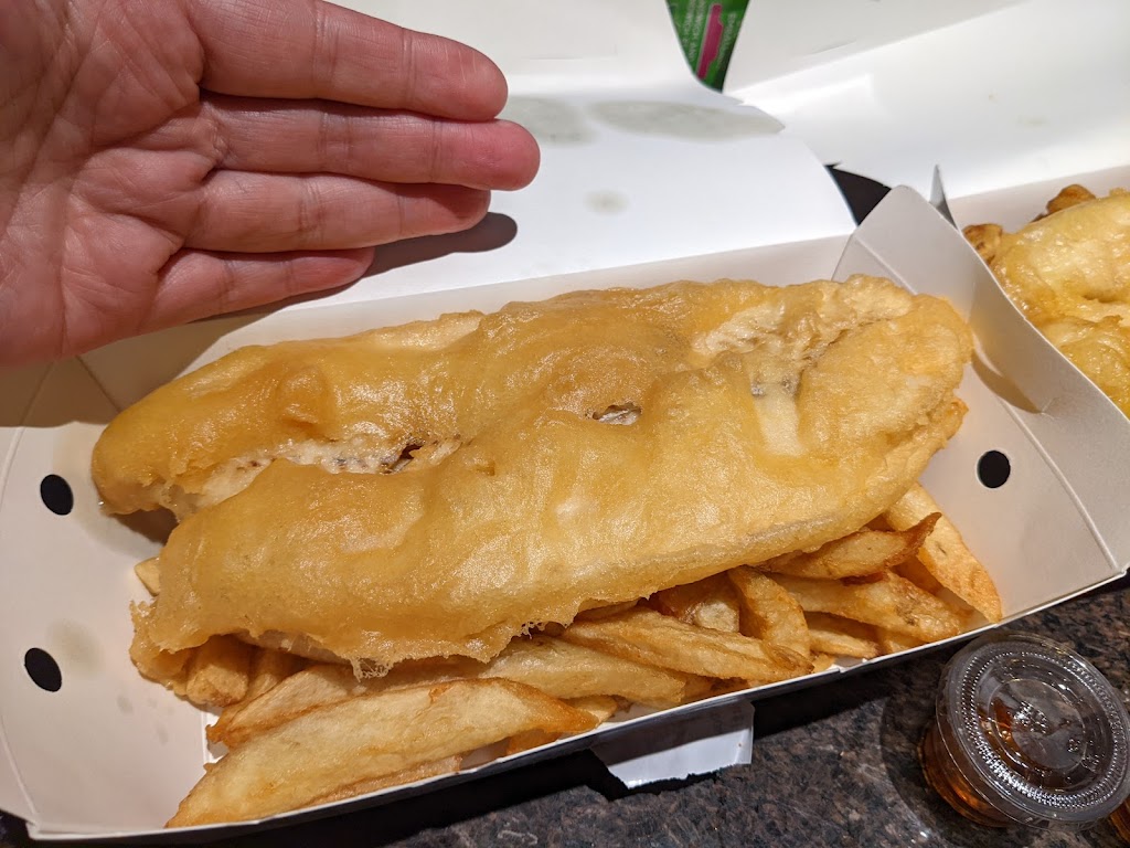 Halibut House Fish and Chips | 1840 Major MacKenzie Dr W, Vaughan, ON L6A 4R9, Canada | Phone: (905) 303-0988