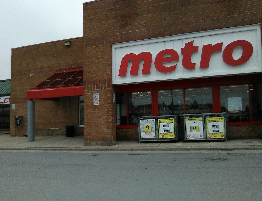 Metro | 775 Bayridge Dr, Kingston, ON K7P 2P1, Canada | Phone: (613) 384-8800