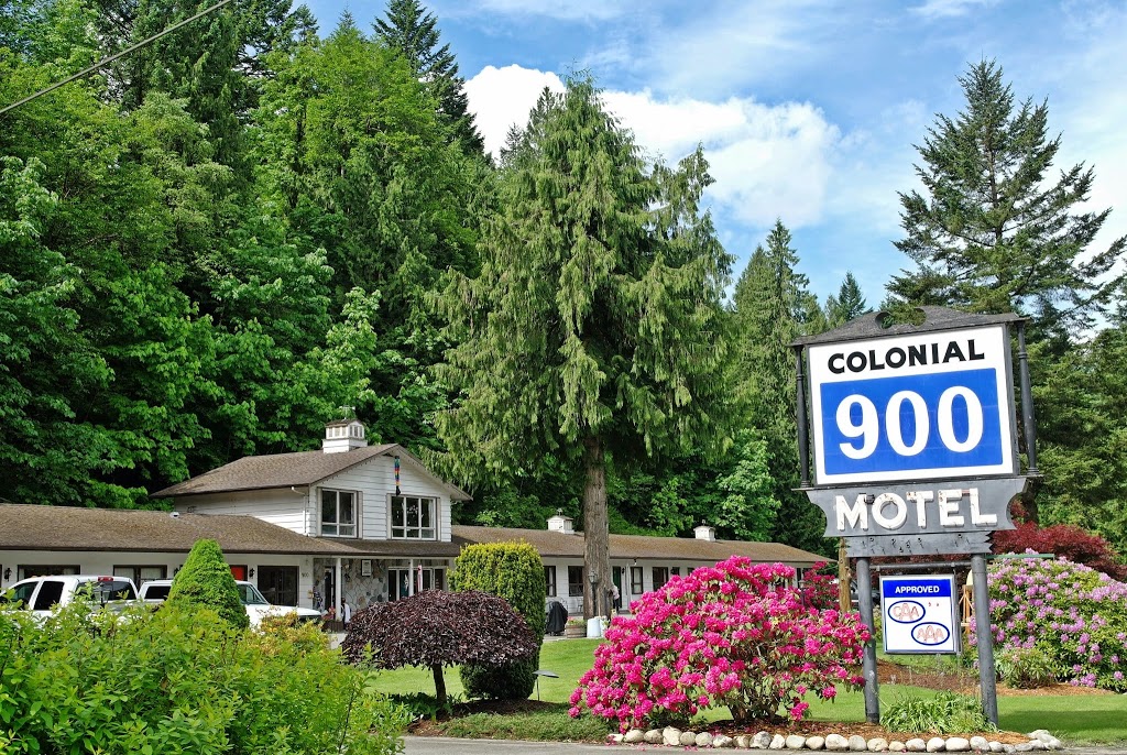 Colonial 900 Motel | 900 Old Hope Princeton Way, Hope, BC V0X 1L0, Canada | Phone: (604) 869-5223