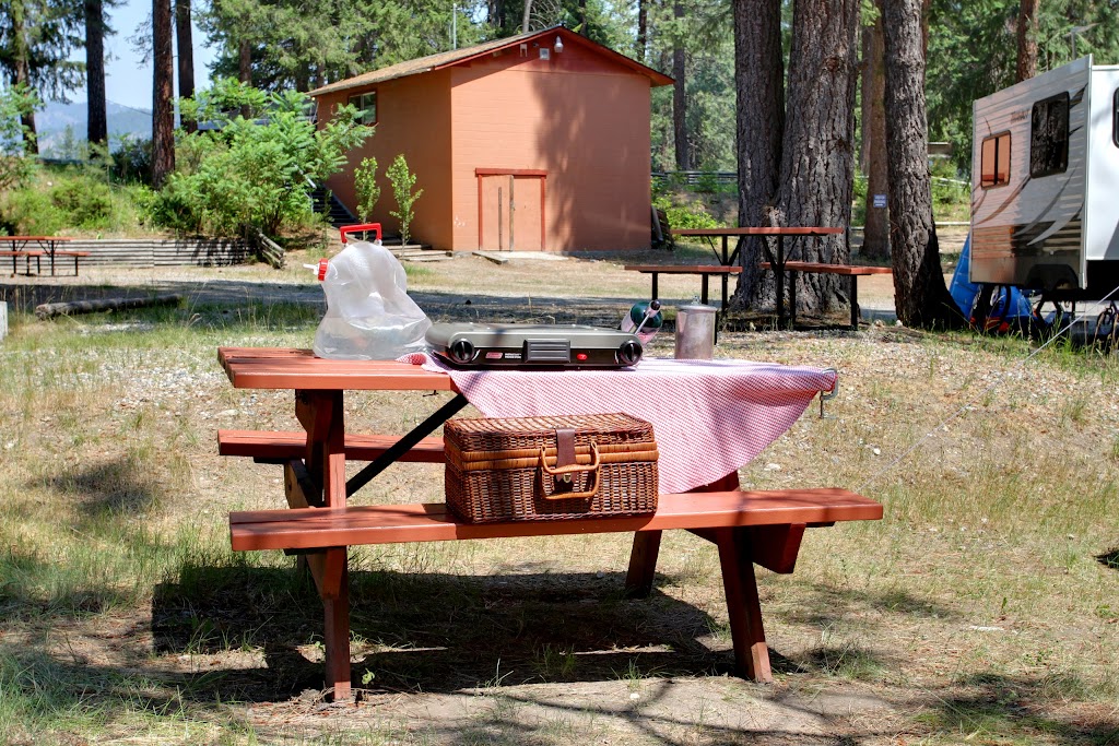 Christina Pines Campground | 1528 Neimi Rd, Christina Lake, BC V0H 1E0, Canada | Phone: (250) 447-9587