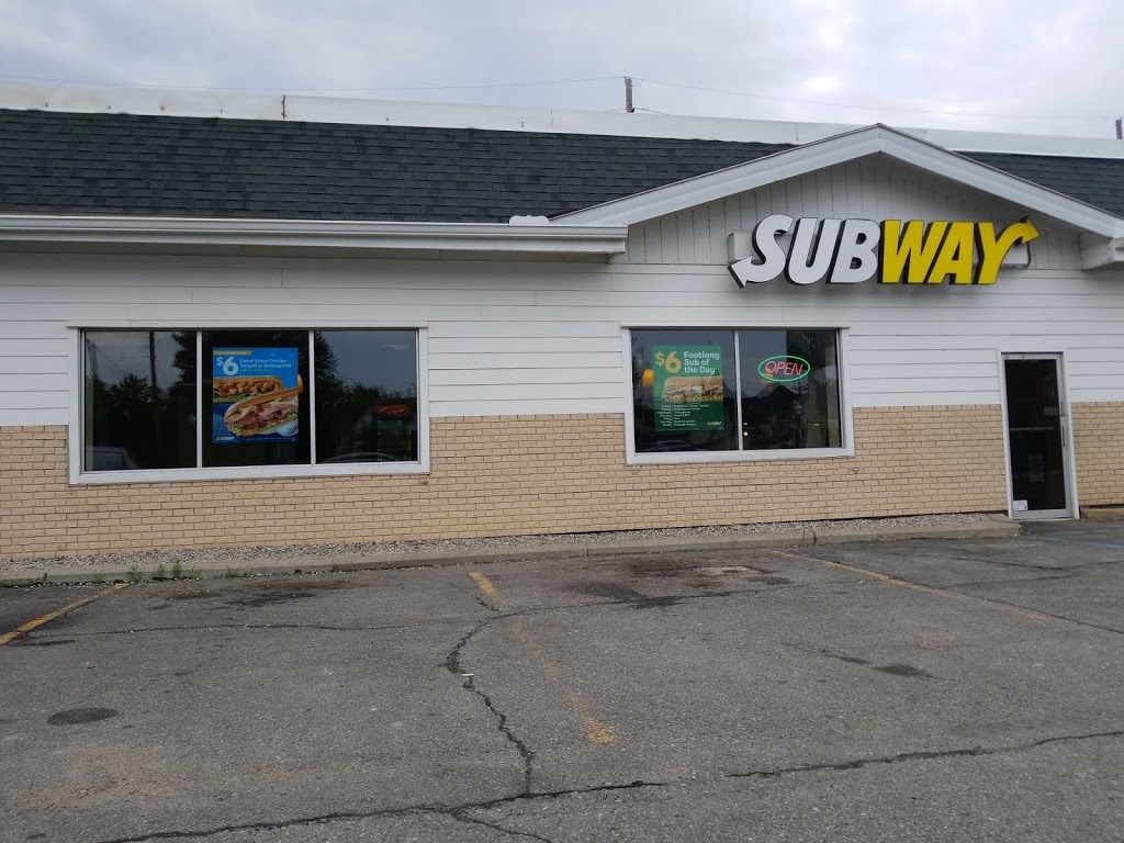 Subway Restaurants | 8 N Main St, Yale, MI 48097, USA | Phone: (810) 387-0089