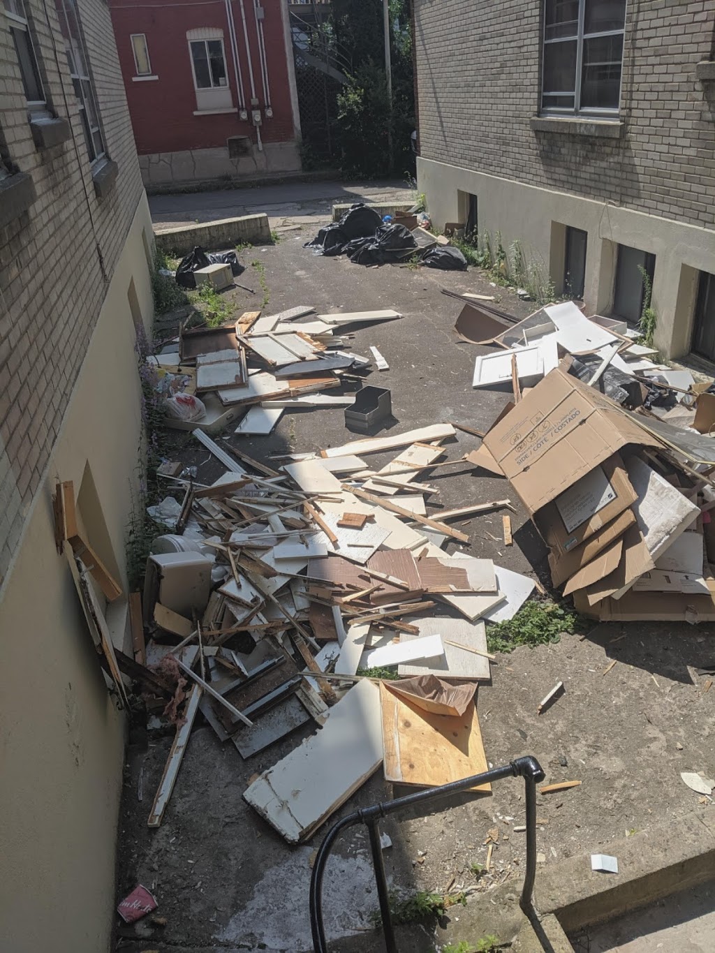 Vision demolition | 4995 Rue Paul-Pau, Montréal, QC H1K 2M7, Canada | Phone: (514) 775-8347