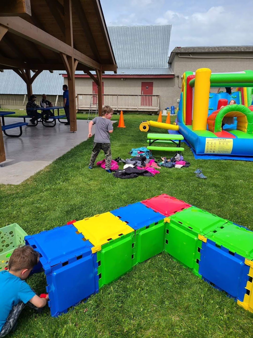 Valley Kids inflatables & party rentals | Crooked Tree Pl, Fairmont Hot Springs, BC V0B 1L1, Canada | Phone: (250) 581-5642