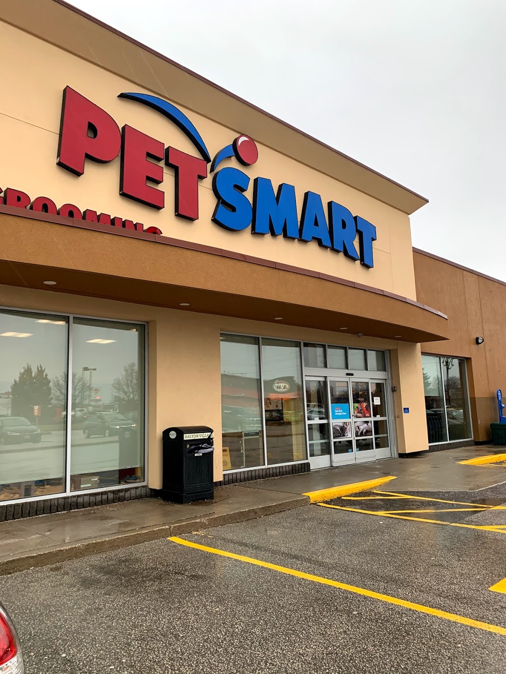 PetSmart | 319 Guelph St Unit B, Georgetown, ON L7G 4B3, Canada | Phone: (905) 873-6743