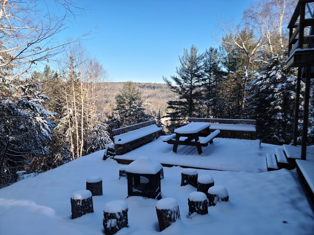 Chalet Ullumi | Rue Poisson, Mandeville, QC J0K 1L0, Canada | Phone: (438) 392-5981