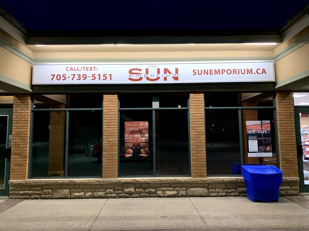 The Sun Emporium | 350 Big Bay Point Rd, Barrie, ON L4N 8A8, Canada | Phone: (705) 739-5151