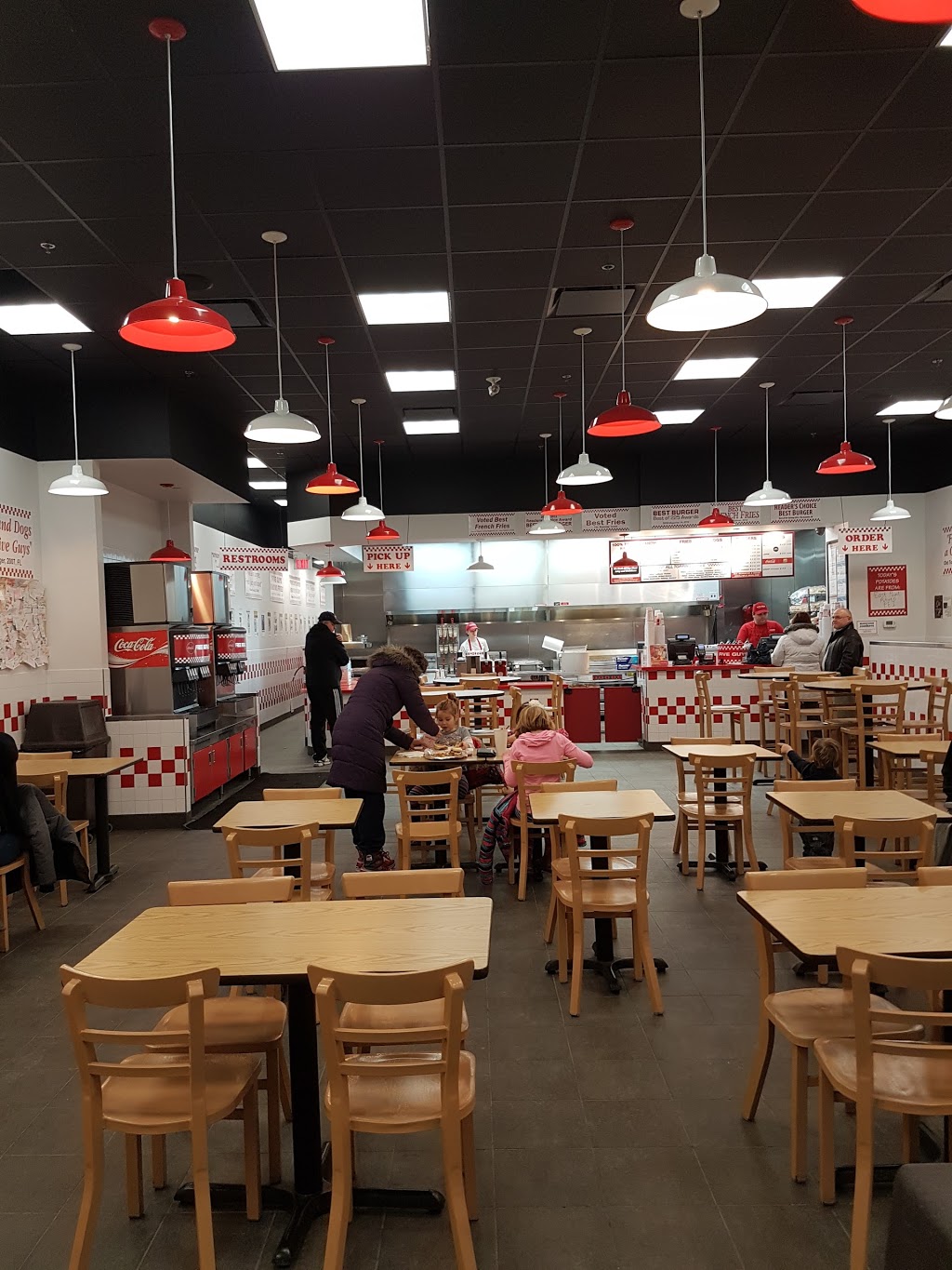 Five Guys | 770 Gardiners Rd, Kingston, ON K7M 3X9, Canada | Phone: (613) 384-8855