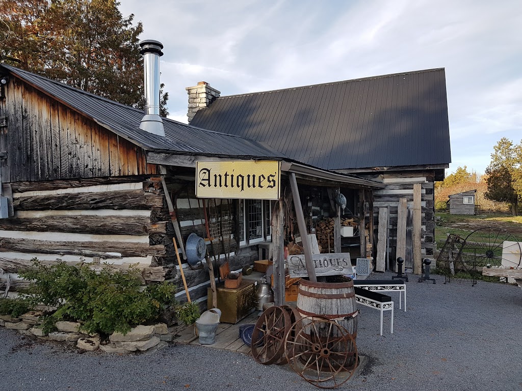 Log Farm Antiques | 1563 9th Line, Carleton Place, ON K7C 3P2, Canada | Phone: (613) 257-3757