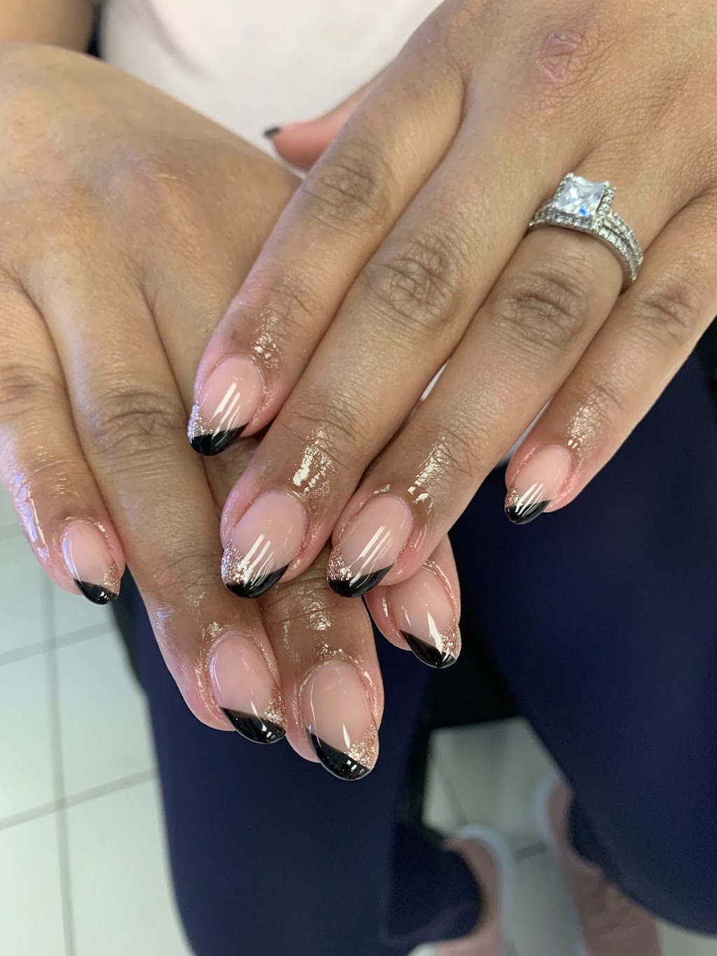 L&J Pro Nails | 860 N Park Dr, Brampton, ON L6S 4N5, Canada | Phone: (289) 752-7230