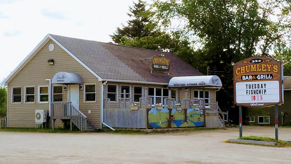 Chumleys Eatery | 254 Old Post Rd, Petitcodiac, NB E4Z 4P4, Canada | Phone: (506) 756-2486