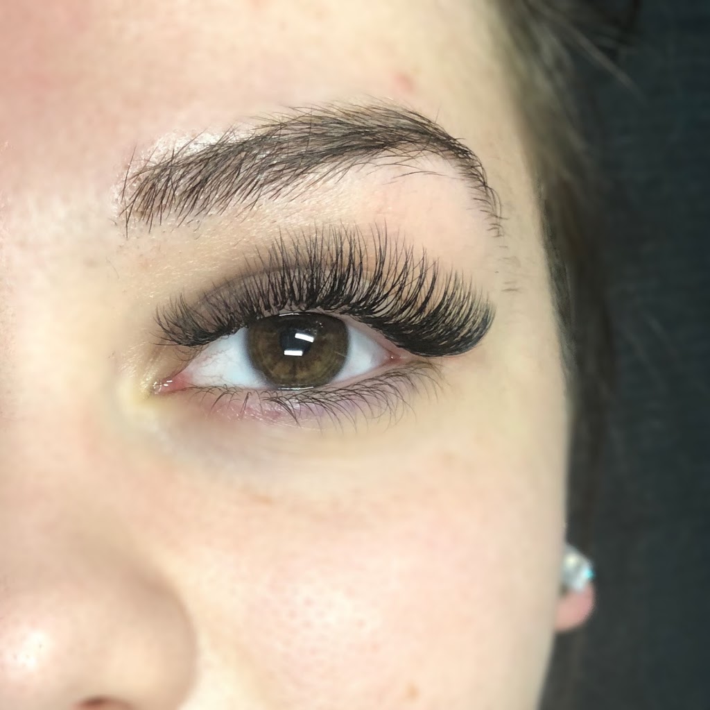 NY Lashes | 1065 Barclay Cir, Milton, ON L9T 5W3, Canada | Phone: (416) 885-6994