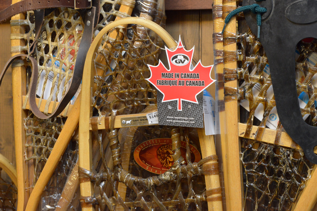 Snowshoes & Crafts Gros-Louis | 30 Boul Maurice-Bastien, Wendake, QC G0A 4V0, Canada | Phone: (418) 842-2704