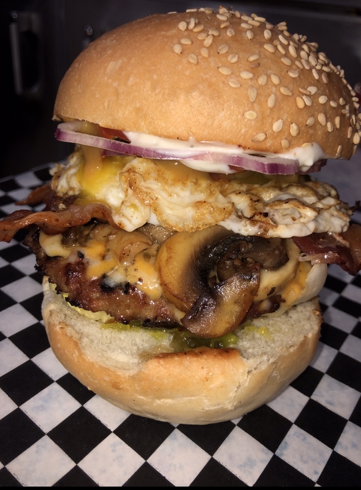 Big Bite Gourmet Burgers | 1822 Whites Road, Pickering, ON L1V 4M1, Canada | Phone: (905) 492-3410