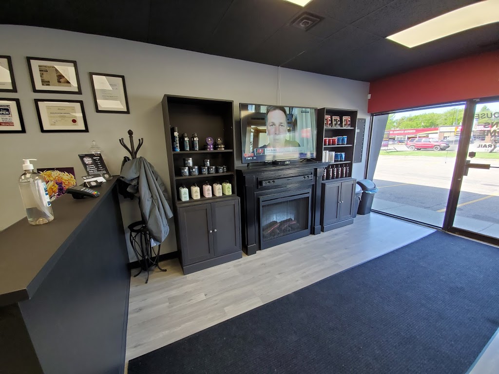 Barber House | 367 St Albert Trail #5, St. Albert, AB T8N 0R1, Canada | Phone: (780) 458-6663