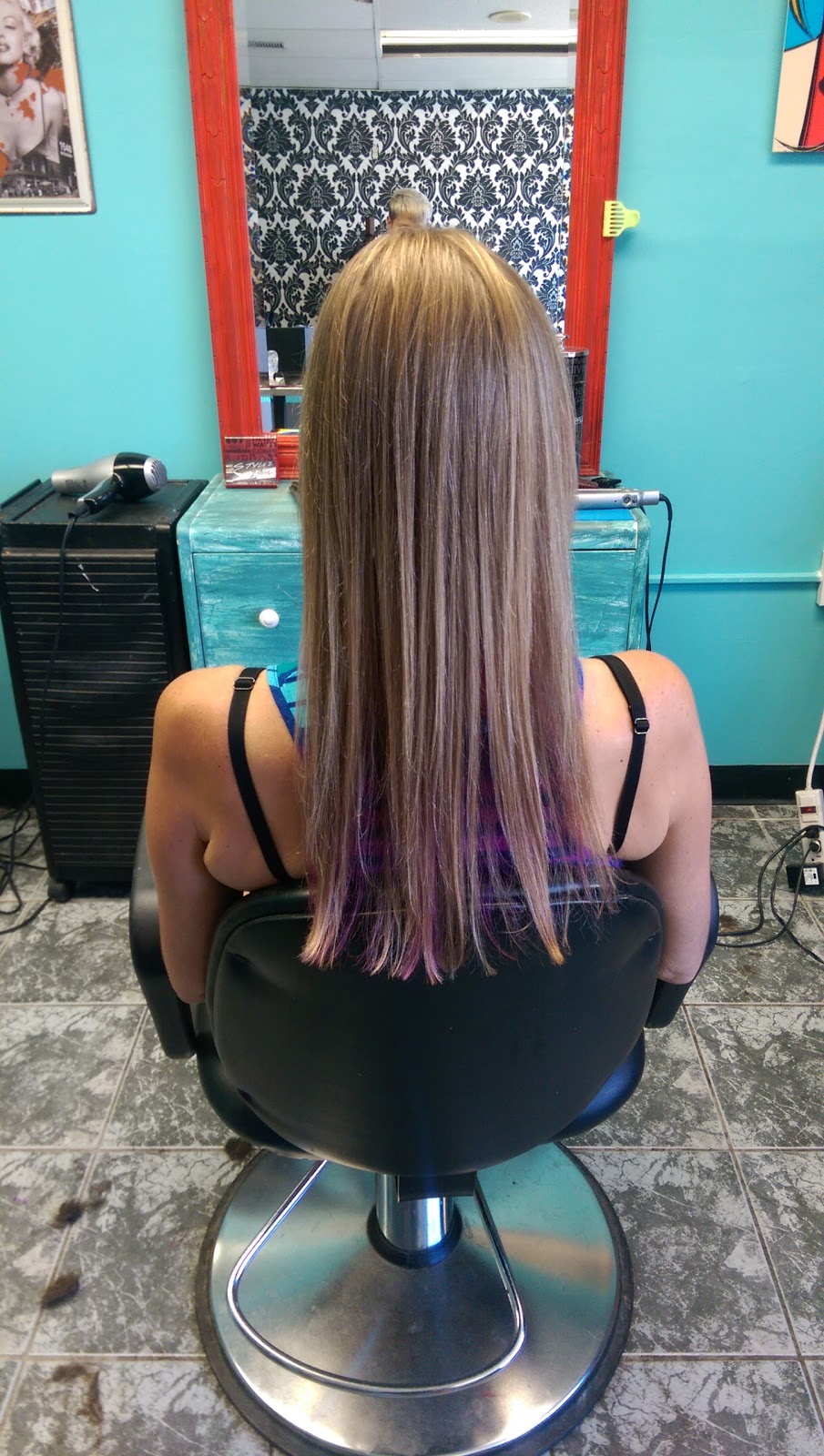 Stylez by Jocelyn and Team Hair Salon | 127 Pelham Rd, St. Catharines, ON L2S 1T4, Canada | Phone: (905) 708-1100