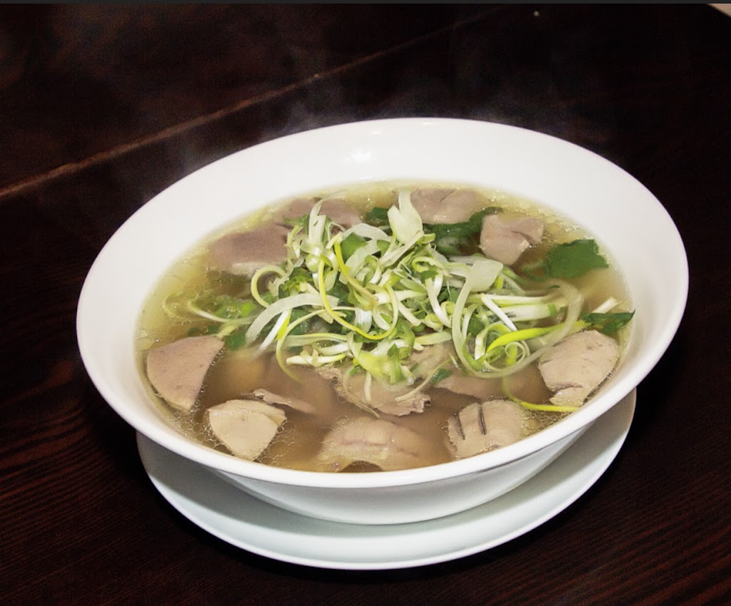 PHO 555 RESTAURANT | 1114 Denman St, Vancouver, BC V6G 1T2, Canada | Phone: (604) 423-5555