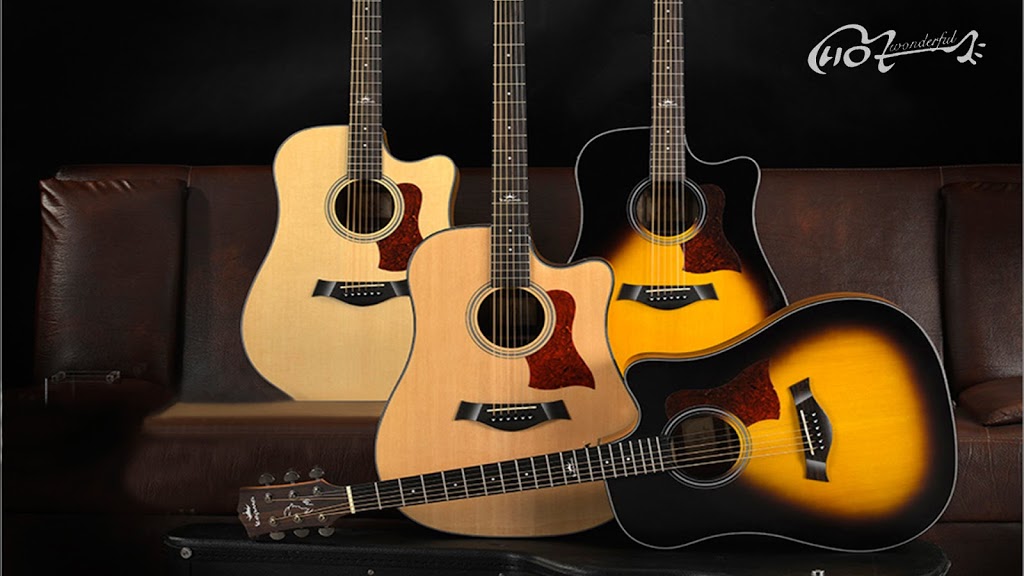 Hot Wonderful Guitar Store | 6 Woodridge Crescent, Beaconsfield, QC H9W 4G7, Canada | Phone: (514) 970-6688
