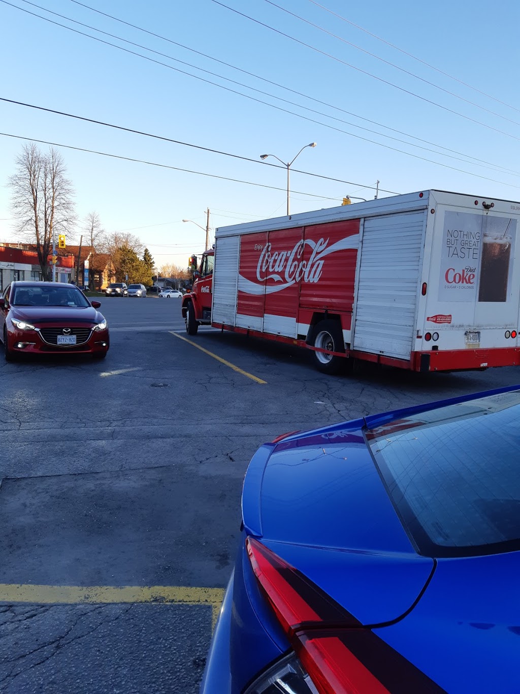 Popeyes Louisiana Kitchen | 3493 Kingston Rd #3465, Scarborough, ON M1M 1R4, Canada | Phone: (416) 267-3875