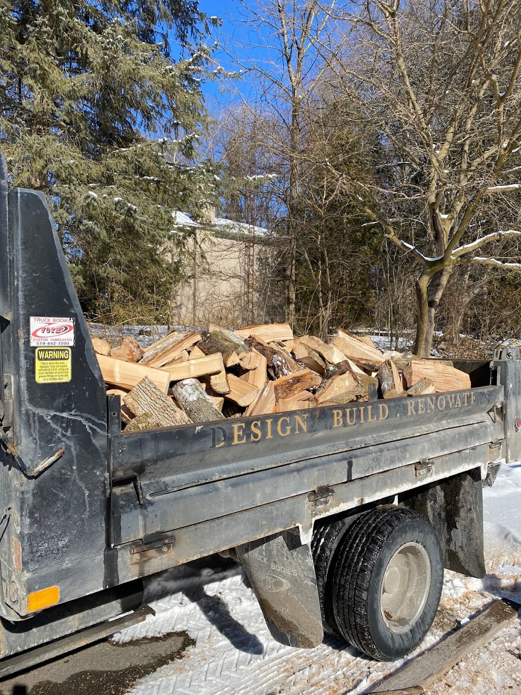 Canal RD Firewood | 1153 Canal Rd, Bradford, ON L3Z 2A6, Canada | Phone: (844) 732-7575