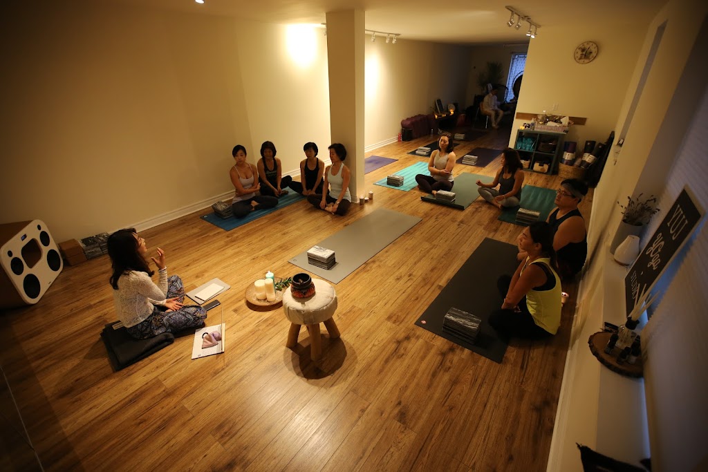 Yuj Yoga Toronto | 7061 Yonge St, Thornhill, ON L3T 2A6, Canada | Phone: (647) 272-3446