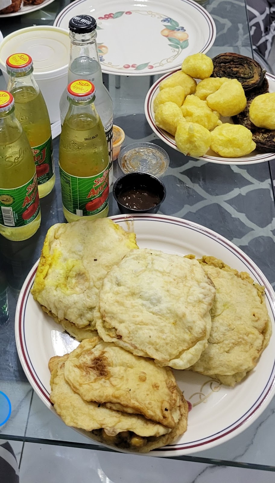 JJs Roti Delight | 5506 Lawrence Ave E, Scarborough, ON M1C 3B2, Canada | Phone: (416) 519-3234
