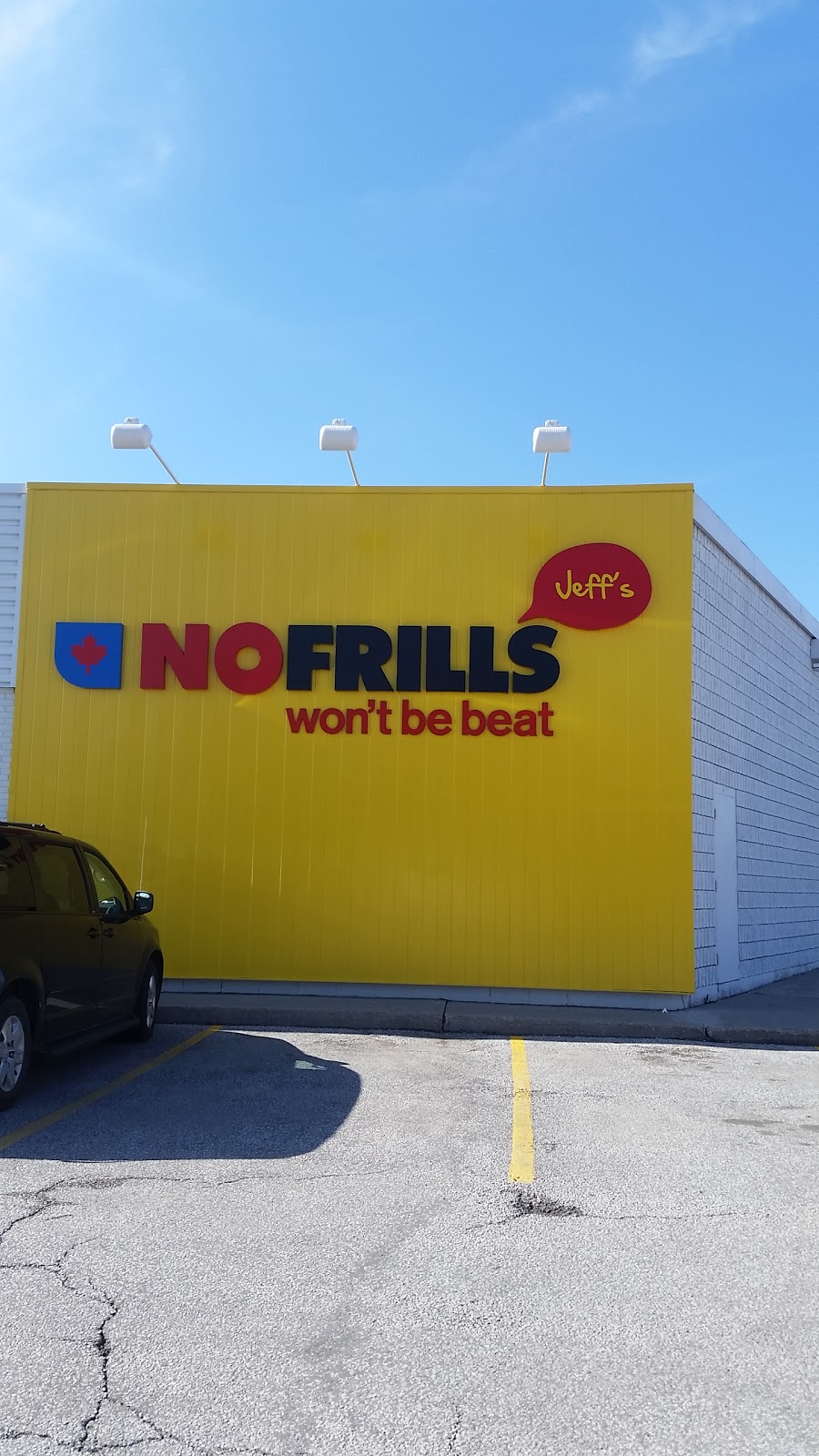 Jeffs No Frills | 53 Arthur Ave, Essex, ON N8M 2N1, Canada | Phone: (866) 987-6453