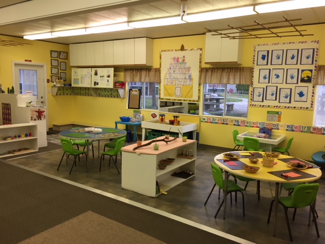 Sunshine Preschool | 980 13th St E, North Vancouver, BC V7L 2N2, Canada | Phone: (604) 987-8229