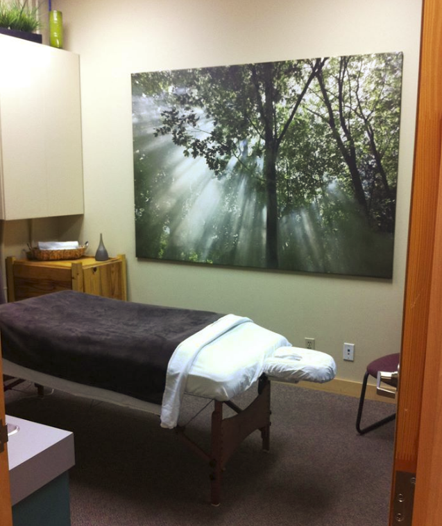 NE Calgary Acupuncture, Dr. Wanda Duong DTCM, R. Acu | Hunterhorn Centre of Therapeutic Massage and Acupuncture, 6638 4th Street NE, Calgary, AB T2K 6H1, Calgary, AB T1Y 6Y7, Canada | Phone: (403) 731-0033
