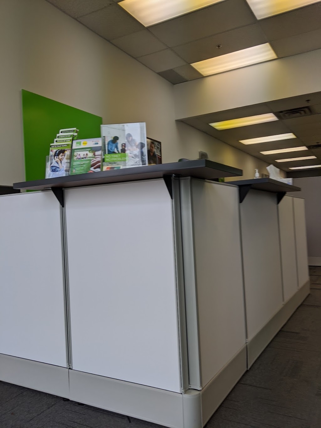 H&R Block | 210 North Service Rd W P1030, Oakville, ON L6M 2Y2, Canada | Phone: (905) 842-7600