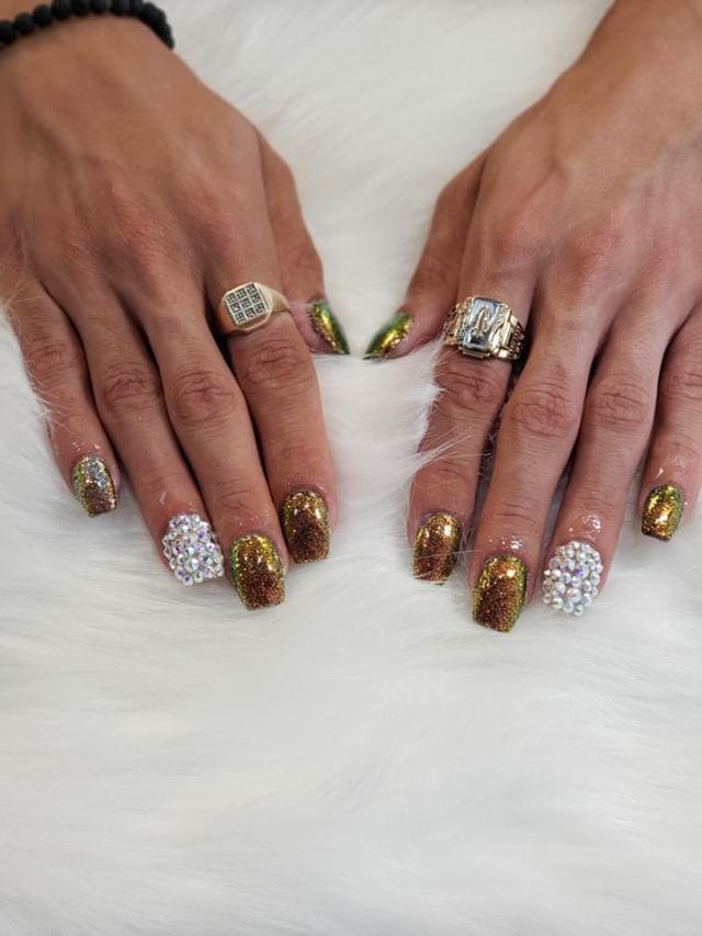 Majestic Nails | 6689 Lundys Ln, Niagara Falls, ON L2G 1V4, Canada | Phone: (905) 353-1864