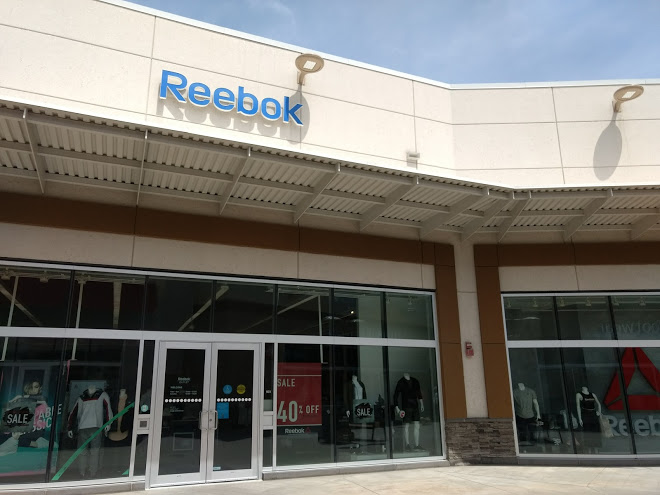Reebok | 300 Taylor Rd #503, Niagara-on-the-Lake, ON L0S 1J0, Canada | Phone: (905) 641-9820