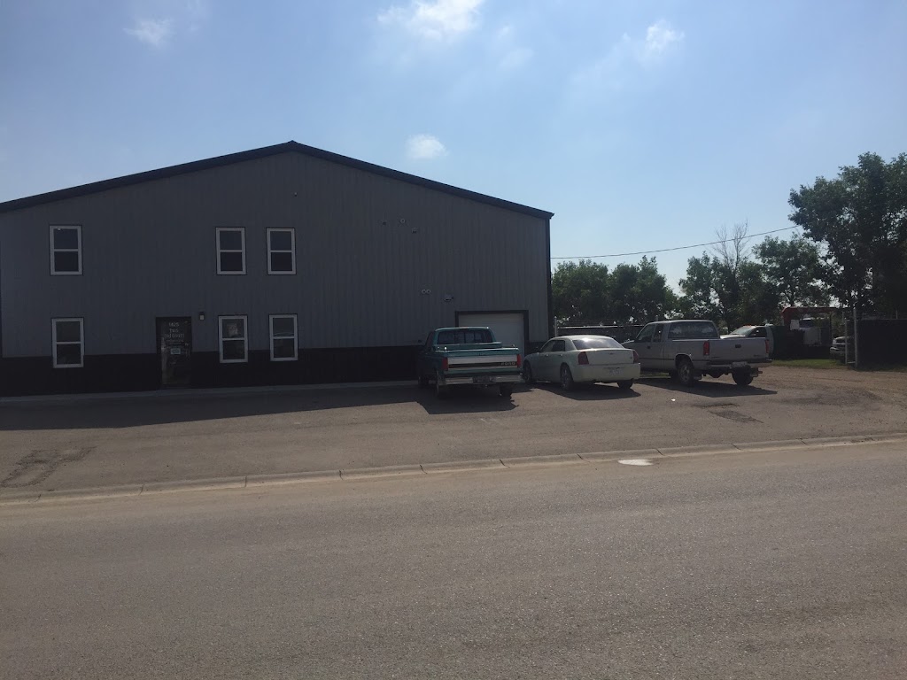 Two Old Goats Mechanical Ltd. | 1425 11th St, Coaldale, AB T1M 1M4, Canada | Phone: (403) 345-0555