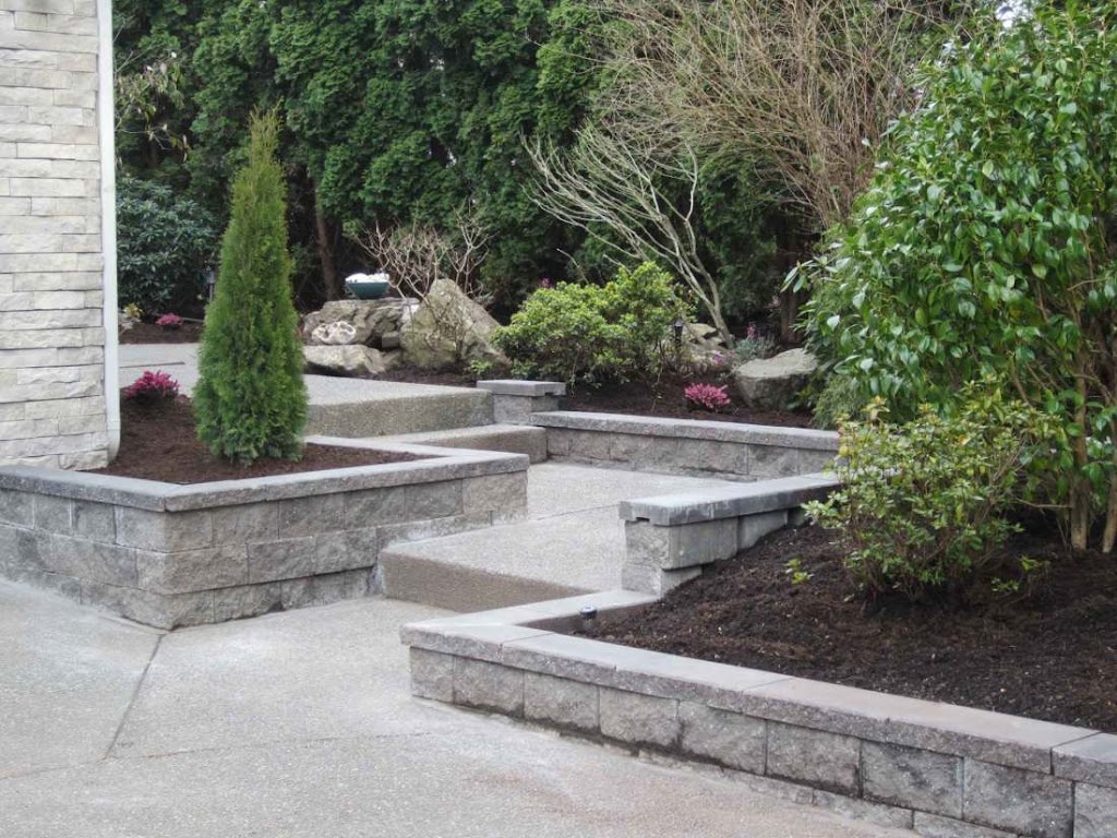 Carmanah Landscaping Ltd | 2154 Stone Gate, Victoria, BC V9B 6R5, Canada | Phone: (250) 474-7085