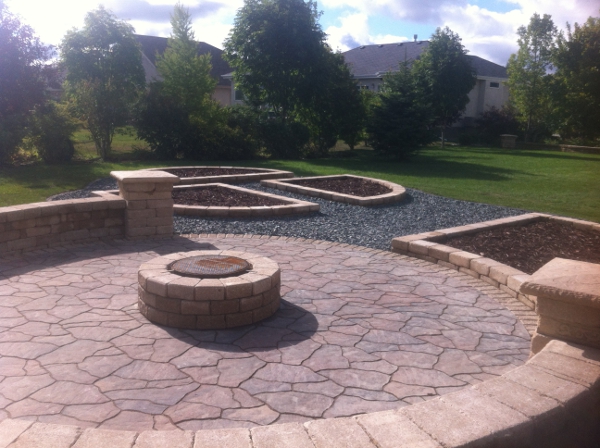 Zimmer Landscaping | 419 Melrose Ave E, Winnipeg, MB R2C 0B5, Canada | Phone: (204) 793-6101