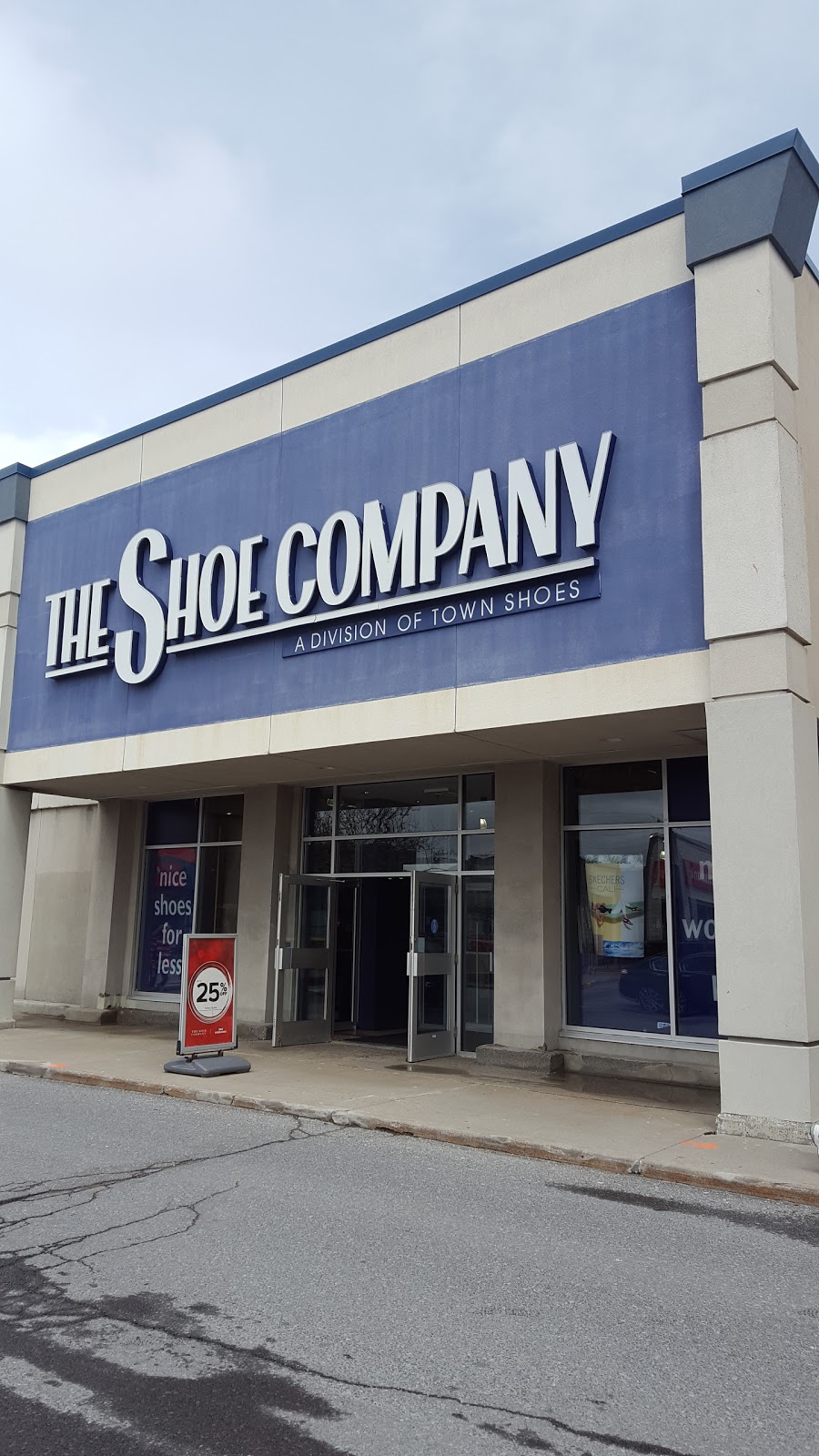 The Shoe Company | 1651 Merivale Rd #1, Nepean, ON K2G 3K2, Canada | Phone: (613) 274-7444