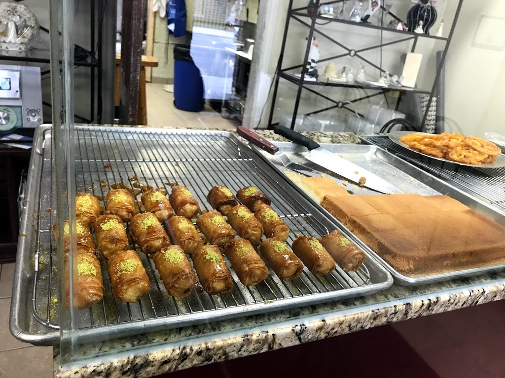 Malak Pastry | 1216 Bank St, Ottawa, ON K1S 3Y2, Canada | Phone: (613) 526-2002