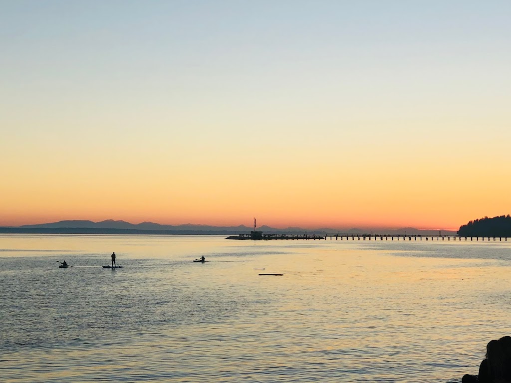 Bear Statue | White Rock Promenade, White Rock, BC V4B 1C9, Canada | Phone: (604) 541-2100