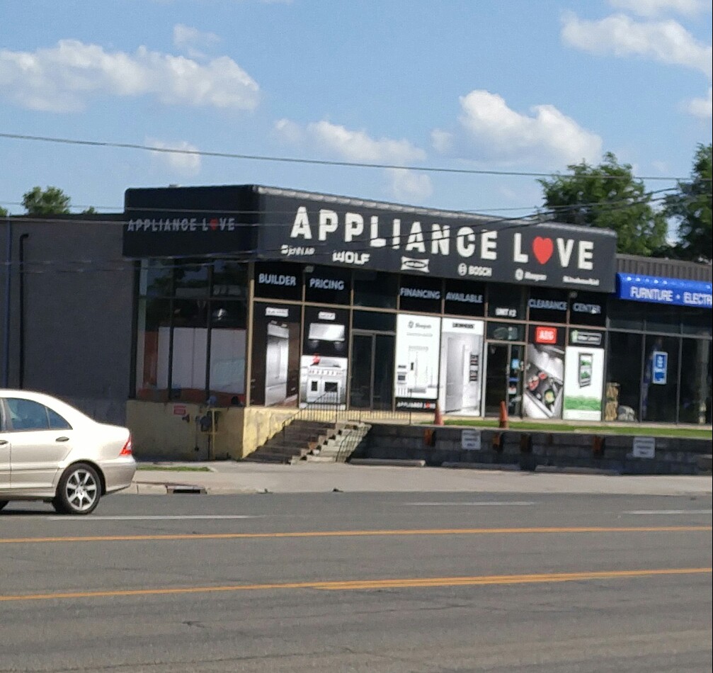 Appliance Love | 1024 Dundas St E, Mississauga, ON L4Y 2B8, Canada | Phone: (905) 306-1020